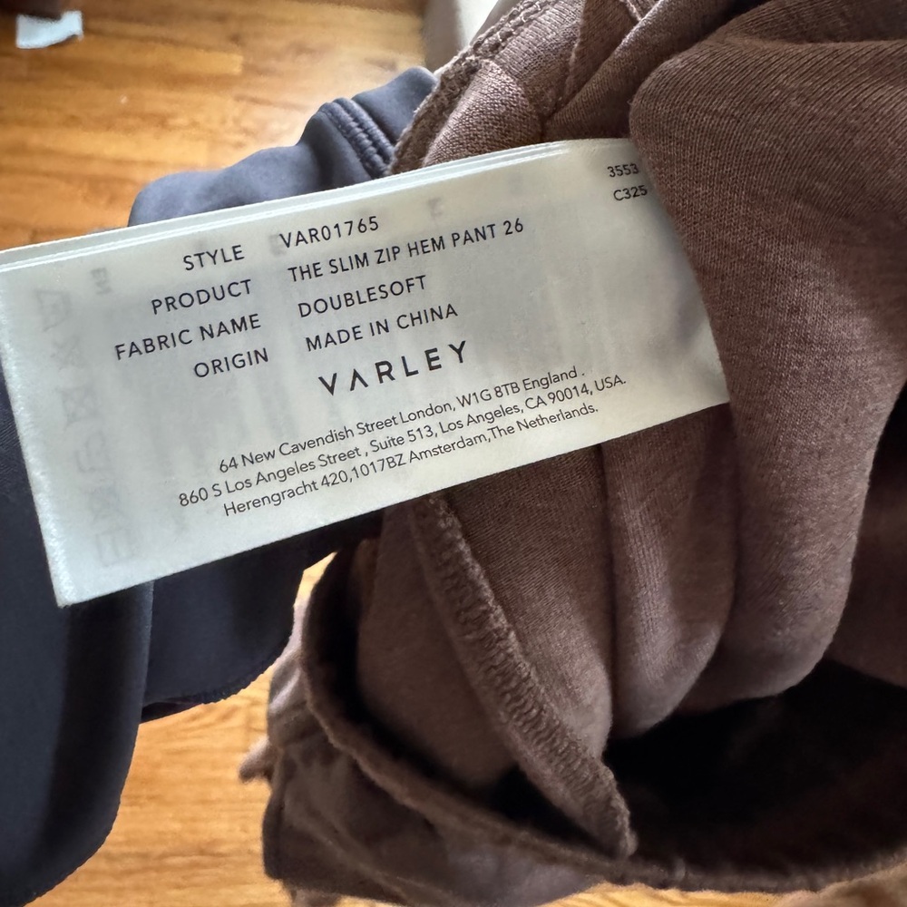 Varley The Slim Zip Hem Pant 26", Size Small - Picture 5 of 6